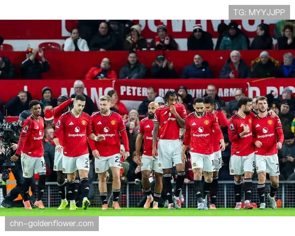 卡里克战术调整太晚，曼联高位逼抢形同虚设